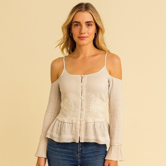 Jessica Simpson Cream Cold Shoulder Boho Peplum Top Blouse Women’s Size Small - Picture 1 of 6